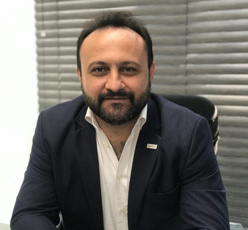 تصویر پیمان عزتی